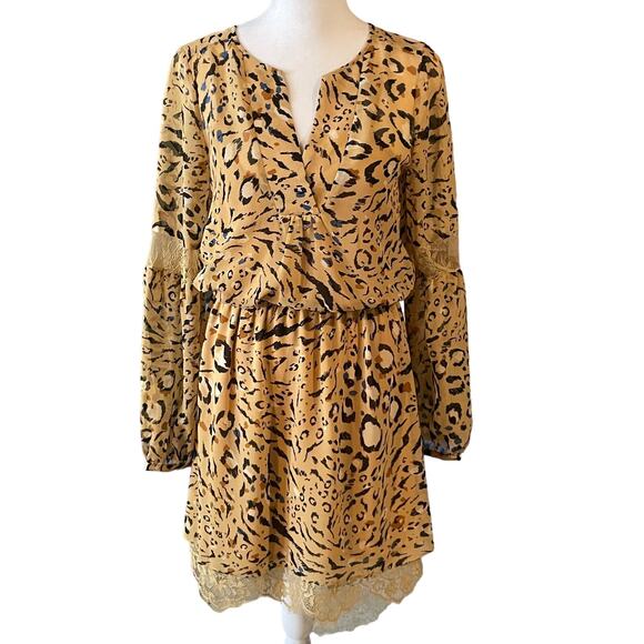 White House Black Market Long Sleeve Beige Animal Print Blouson Dress - Picture 3 of 16
